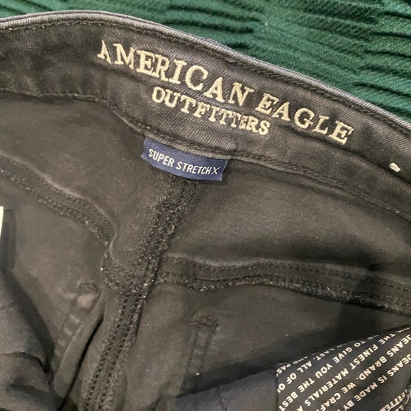 AE Jeans - Picture 3 of 5